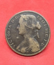 Queen Victoria 1860. Toothed