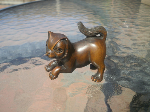 Hand carved wood - netsuke, cat