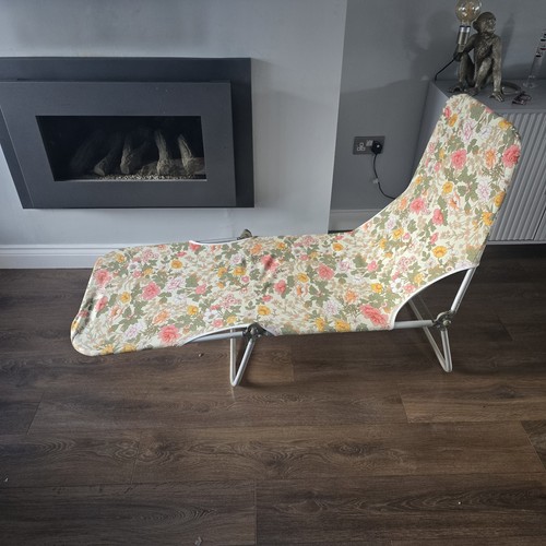 Vintage sun lounger 1970s - sun,