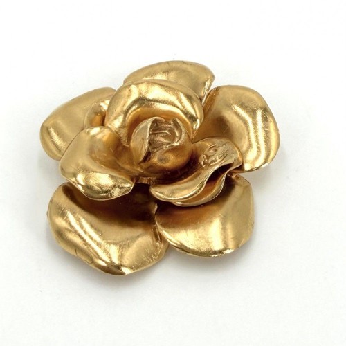 Chanel 99p camellia flower - 99p,