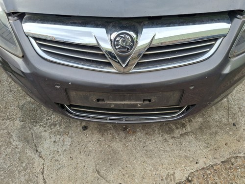Vauxhall zafira 2011 front - vauxhall,