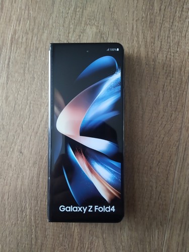 Dummy samsung galaxy fold - samsung, 4
