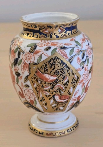 Antique royal crown derby - royal,