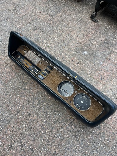 Mk1 ford capri dash - top, clock