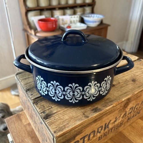 Vintage dark blue white - vintage,