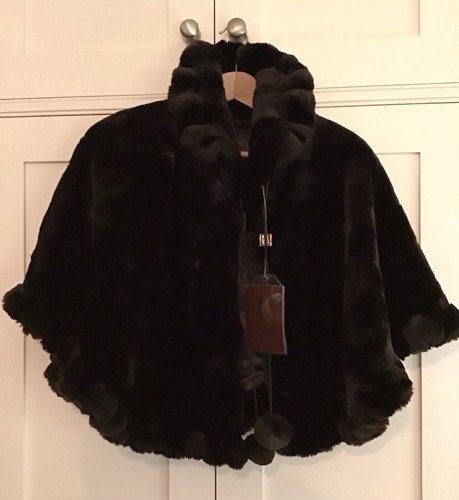 Faux fur fully lined - lined, cape