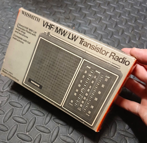 Whsmith transistor radio - whsmith,