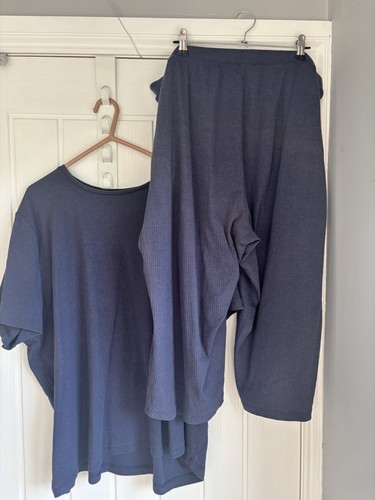 Dark blue ribbed - dark,