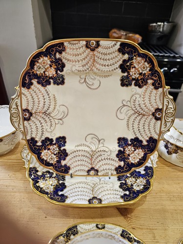 Superb large royal crown - large,