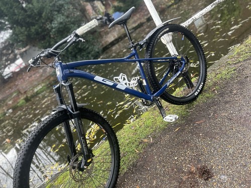 Mountain bike - gt,