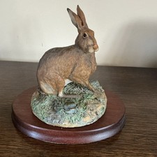 Early Rare Border Fine Arts Brown Hare Figurine Ray Ayres Scotland 1978