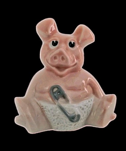 Baby woody piggy bank england - woody,