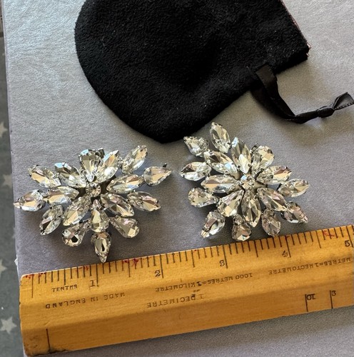 One pair rhinestone - pair,