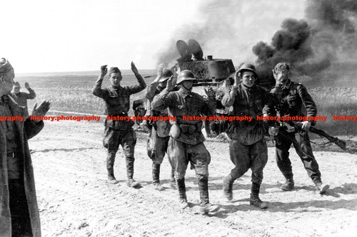 F016633 captured russian - f016633,
