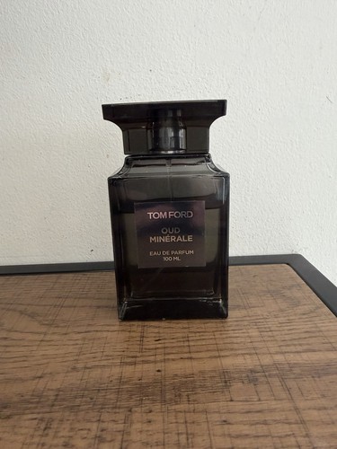 Tom ford oud minerale parfum - tom,
