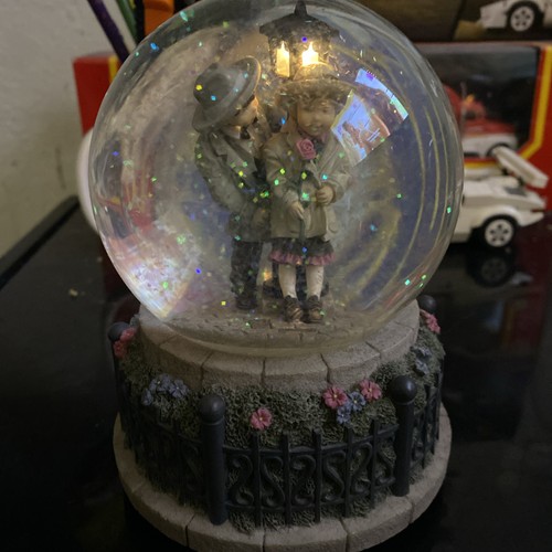 Vintage snowglobe kim - vintage, anderson
