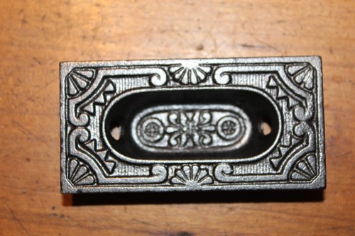 One antique victorian cast - one,