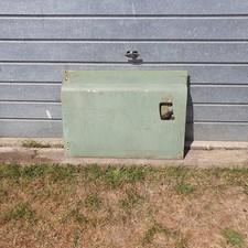 Land Rover Series III drivers