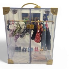 Rainbow High Fashion Wardrobe Closet With Hangers Dress Tops Skirts Shoes Boots 