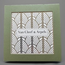 Van Cleef & Arpels - Polishing