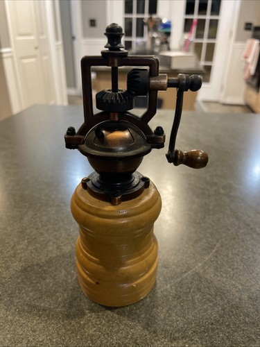 Vintage style antique - 8",
