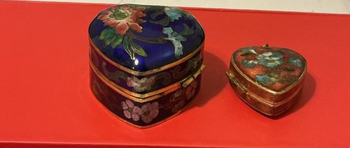 Cloisonnie heart trinket - 2,