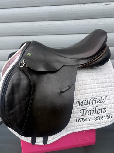 Silhouette jump saddle - silhouette, 17”