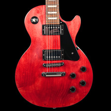 Gibson Studio in Faded Cherry Satin (Pre-Owned)
