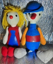 Golden Bear - Button Moon Mr