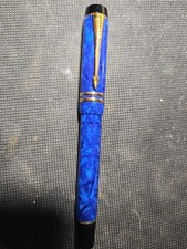 Parker Duofold International Blue Marble Fountain Pen, Medium 18k Gold Nib