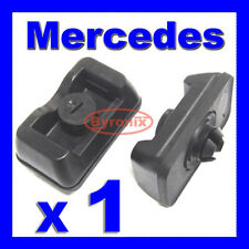 GENUINE MERCEDES RUBBER JACK