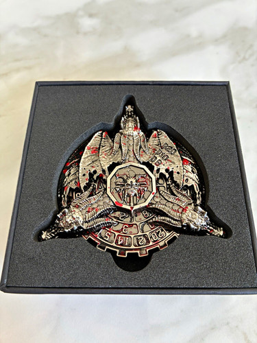 Boxed dragon mechanical d20 - dragon,