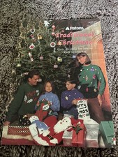Vintage Patons Traditional Christmas Knitting & Crochet Pattern Book