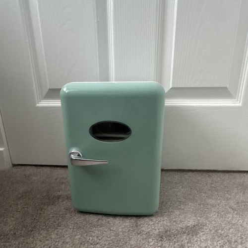 Portable mini fridge hot - mini, and