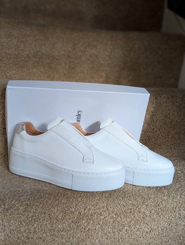 Russell bromley park - russell,