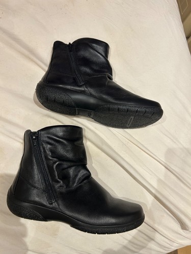 New ladies black - new, leather