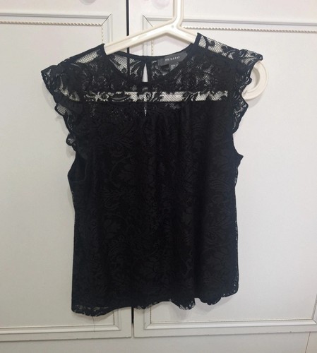 Sleeveless lace blouse size - lace,