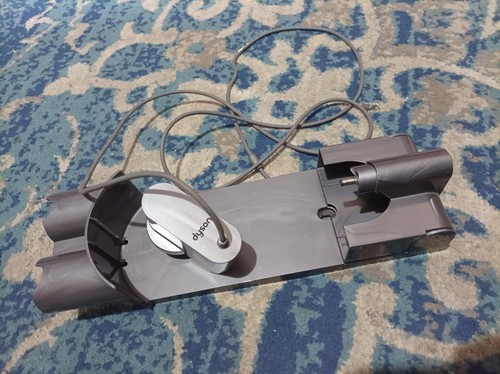 Genuine dyson charger - genuine, +