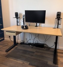 Fully Jarvis Bamboo Standing Desk 160cm x 80cm – Adjustable Height Electric