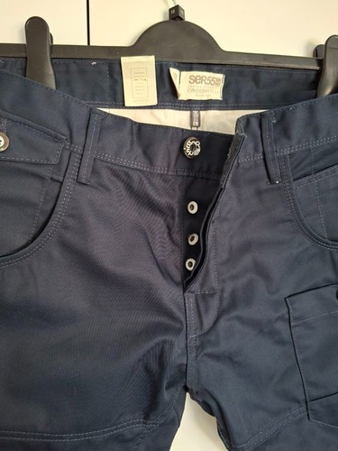 Dark blue crosshatch - blue, ser55