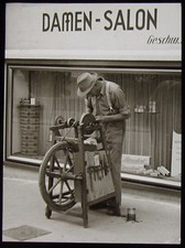 VINTAGE Magic Lantern Slide KNIFE GRINDER KUSSNACHT C1930 PHOTO SWITZERLAND 