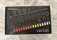 Roland TR6S Tabletop Synthesizer Drum Machine Black 