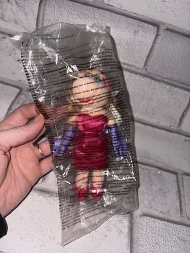 Mcdonalds miss piggy happy - mcdonalds,