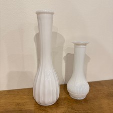 Beautiful Pair Of Two (2) Milk