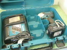 Makita BTD140RFE 18v LXT Li-Ion Cordless Impact Driver + Battery + Carry Case