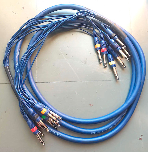 Way audio jack - audio,
