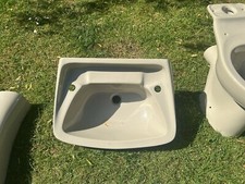 Avocado Green bathroom pedestal basin WHB toilet WC