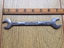 Vintage jaguar snail - snail, brand