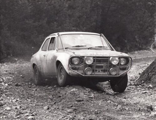 Ford escort 1850 mk1 - gt, world
