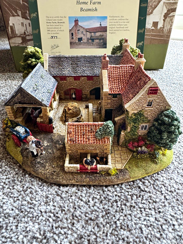 Lilliput lane home farm - lilliput,